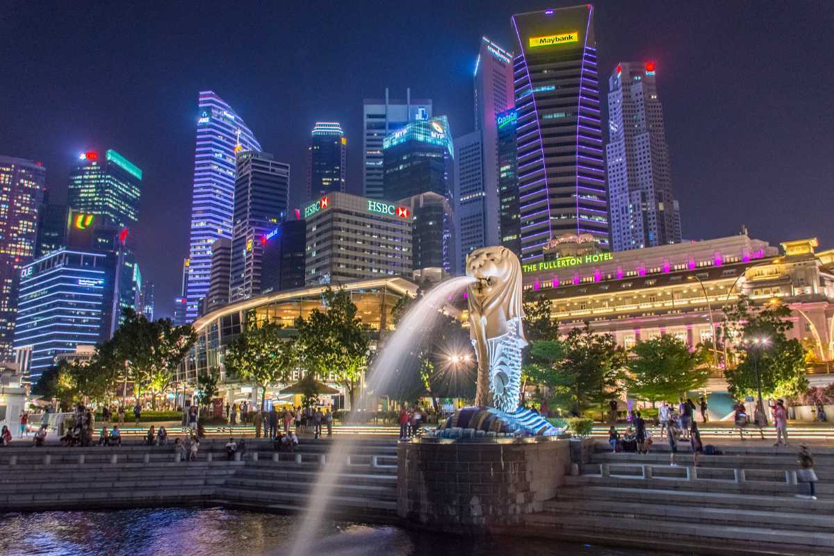 Merlion Park: Ikon Singapura yang Mempesona