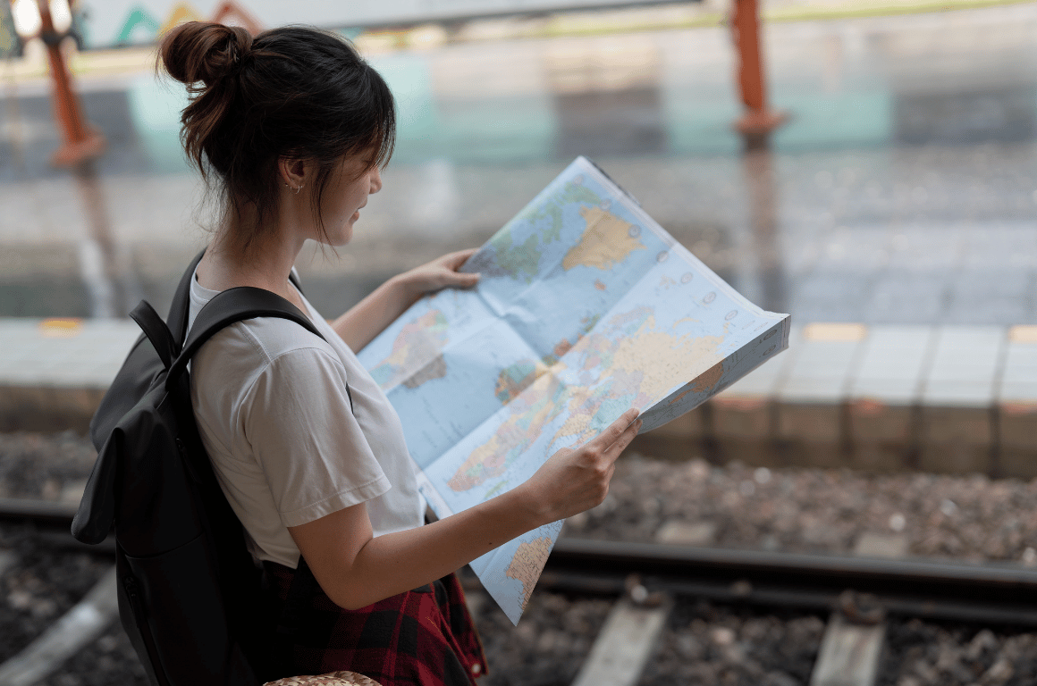 Traveling Solo ke Luar Negeri: Aman, Seru, dan Penuh Pengalaman Baru Traveling Solo ke Luar Negeri: Aman, Seru, dan Penuh Pengalaman Baru