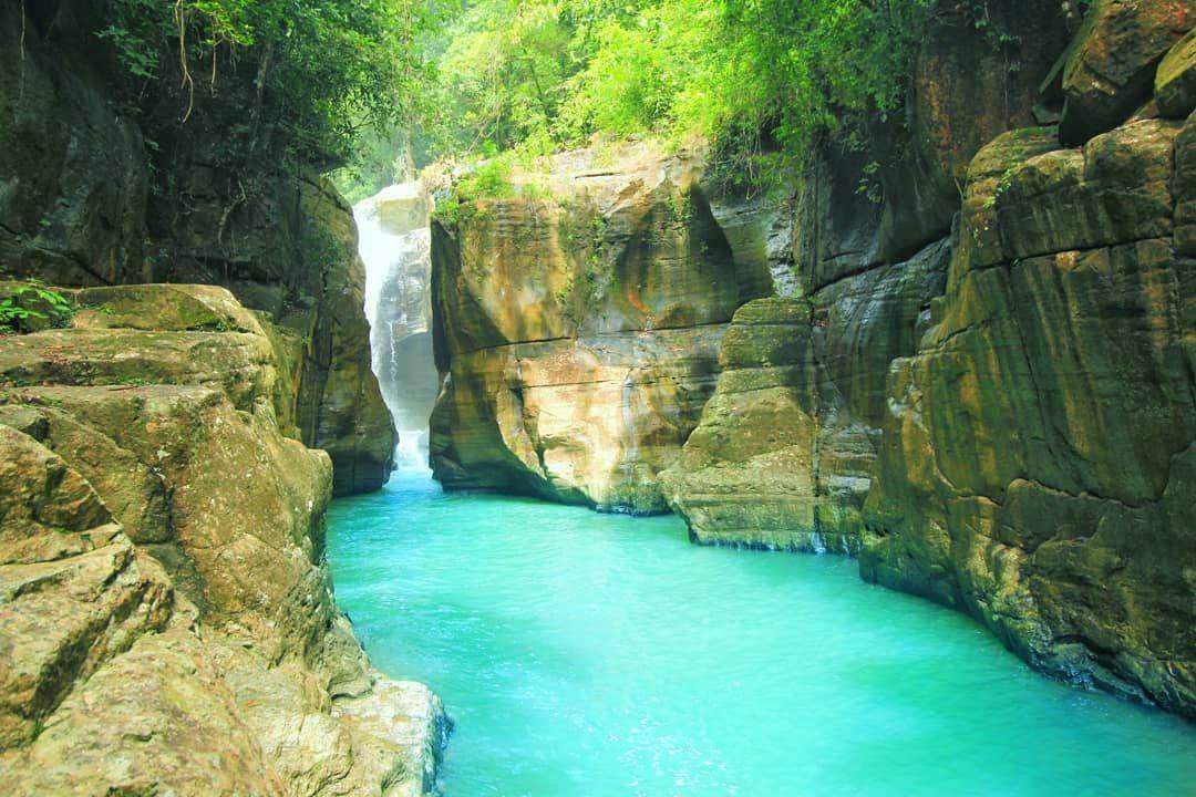 Air Terjun Cunca Wulang: Surga di Balik Bebatuan Flores! Air Terjun Cunca Wulang: Surga di Balik Bebatuan Flores!