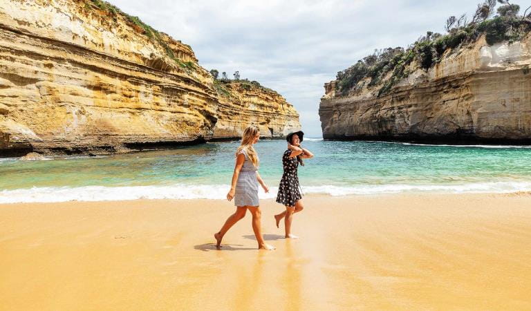 Twelve Apostles: Keajaiban Alam di Tepi Laut Selatan Australia Twelve Apostles: Keajaiban Alam di Tepi Laut Selatan Australia
