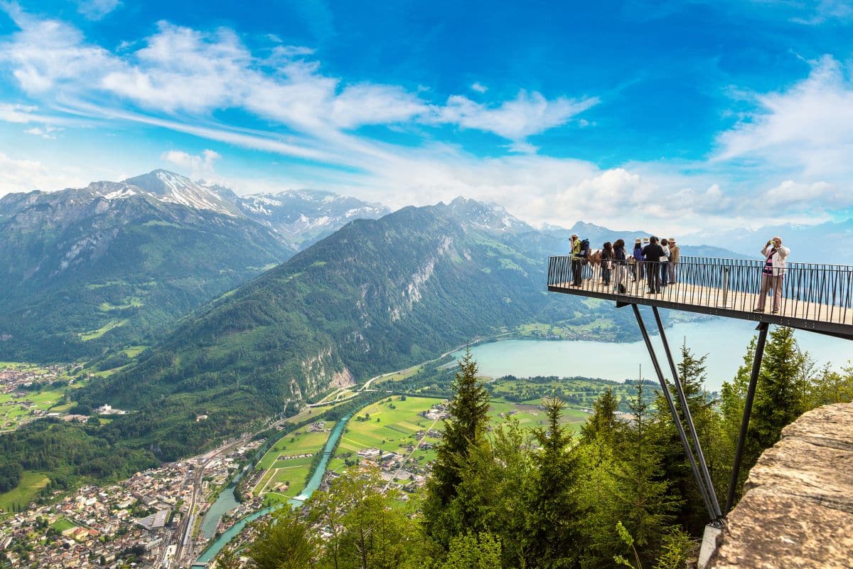 Interlaken: Surga Swiss yang Nggak Cuma Instagramable