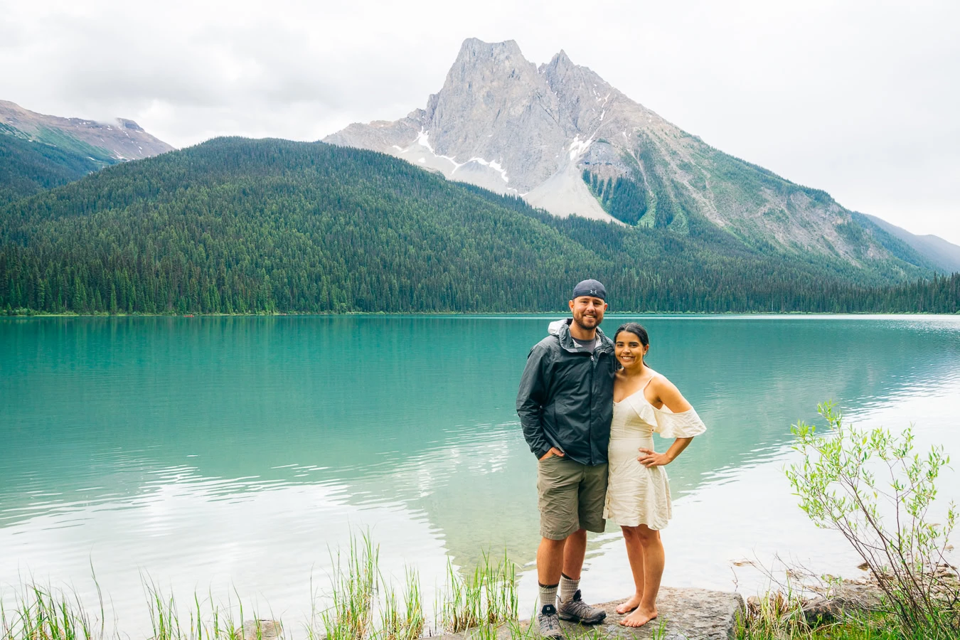 Emerald Lake: Pengalaman Magis di Tengah Alam Emerald Lake: Pengalaman Magis di Tengah Alam