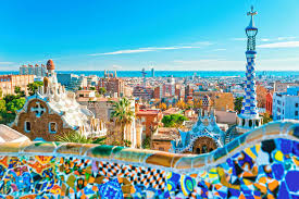 Park Güell: Simfoni, Arsitektur, dan Imajinasi Gaudí Barcelona