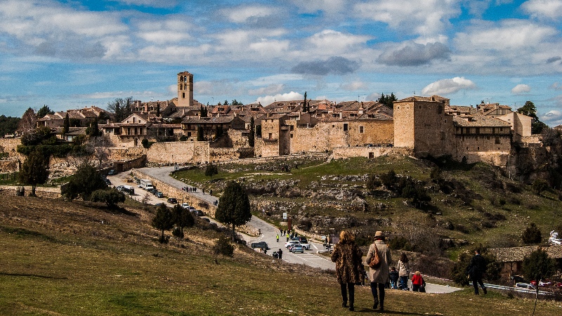 Pedraza Village, Destinasi Cantik Bersejarah di Spanyol