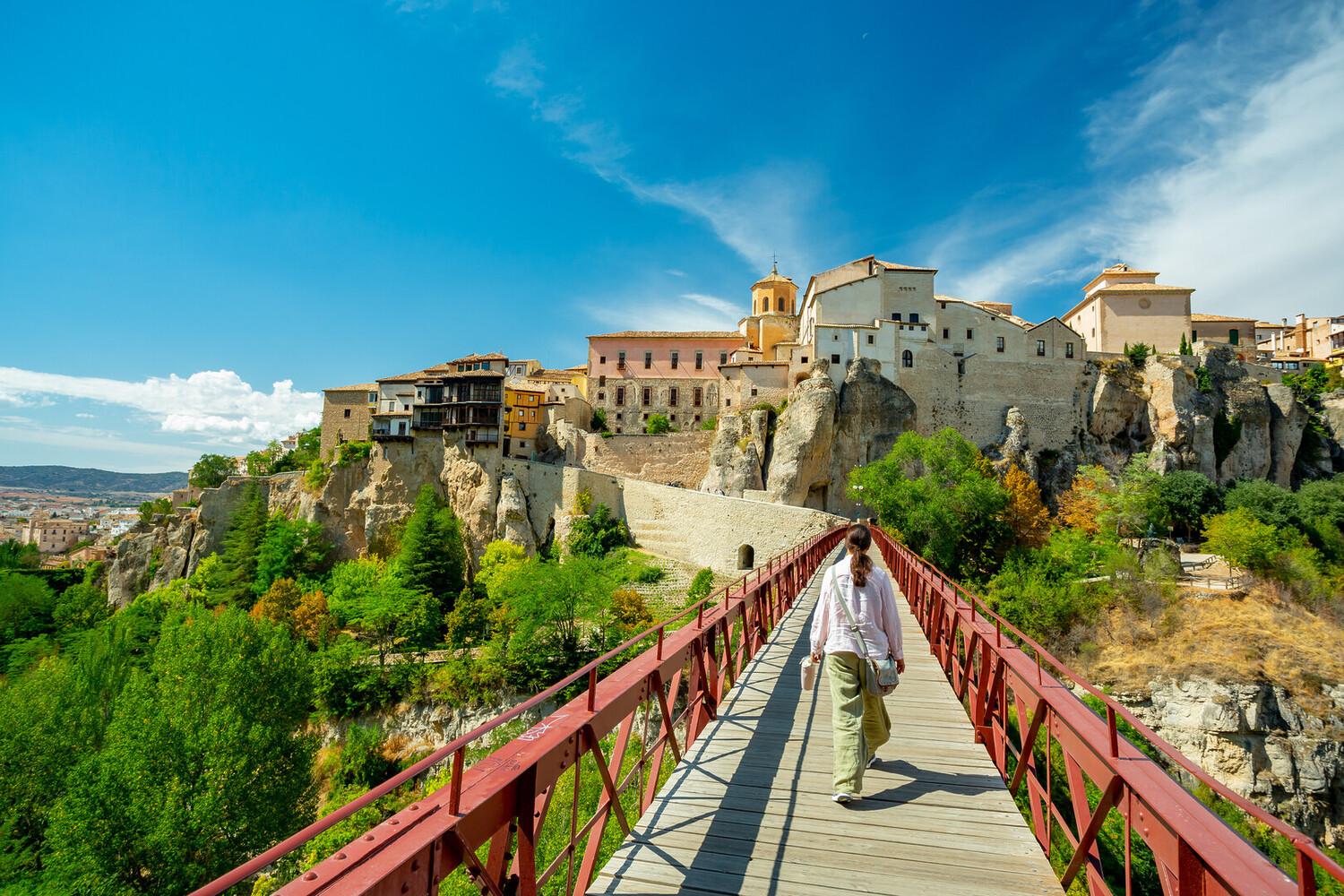 Cuenca: Kota Keren yang Wajib Masuk Bucket List Gue