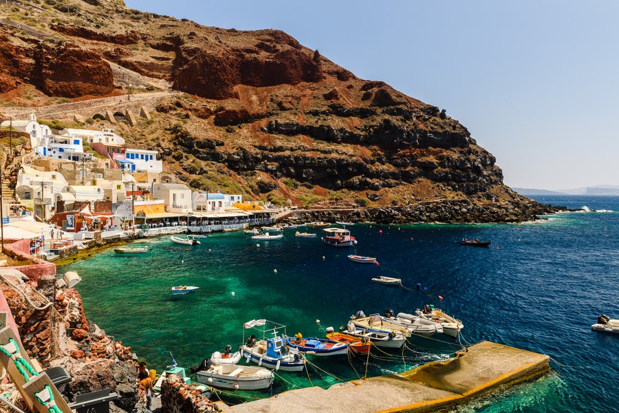 Amoudi Bay