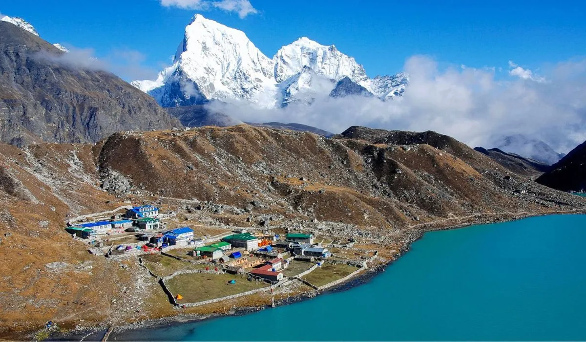 Gokyo Lakes – Pesona Danau Himalaya yang Memikat Mata