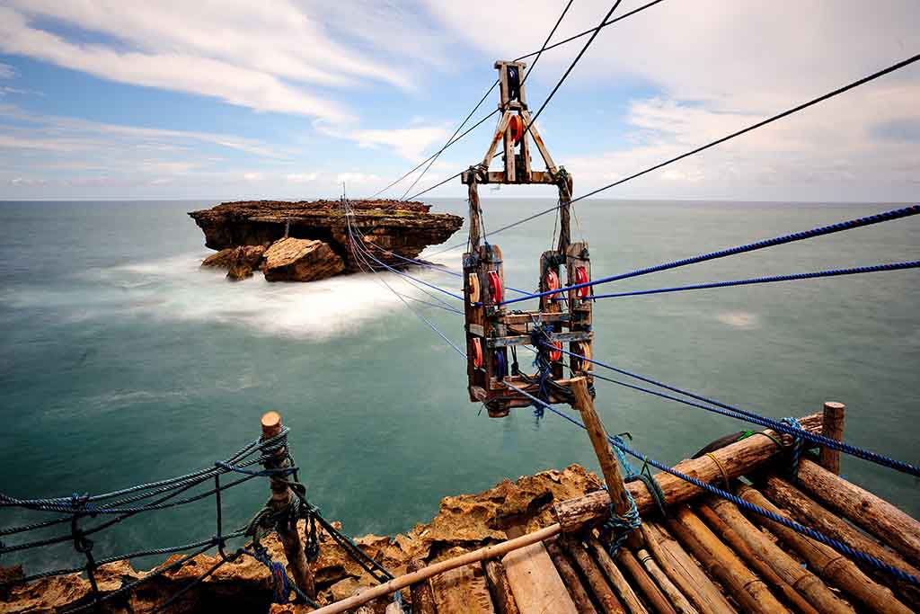 Pantai Timang: Pesona, Tantangan, dan Pengalaman Seru di Gunungkidul Pantai Timang: Pesona, Tantangan, dan Pengalaman Seru di Gunungkidul