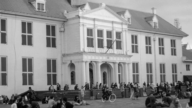 Tur Sejarah Kota Tua