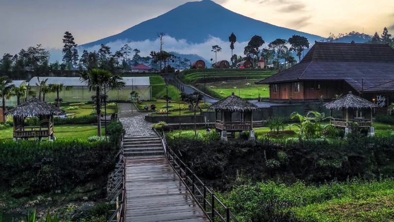 Desa Wisata: Pesona Pariwisata Indonesia yang Menyentuh Hati Desa Wisata: Pesona Pariwisata Indonesia yang Menyentuh Hati