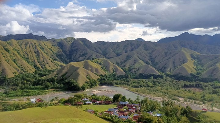 Lembah Kendenan: Pesona Keindahan Pegunungan Tana Toraja