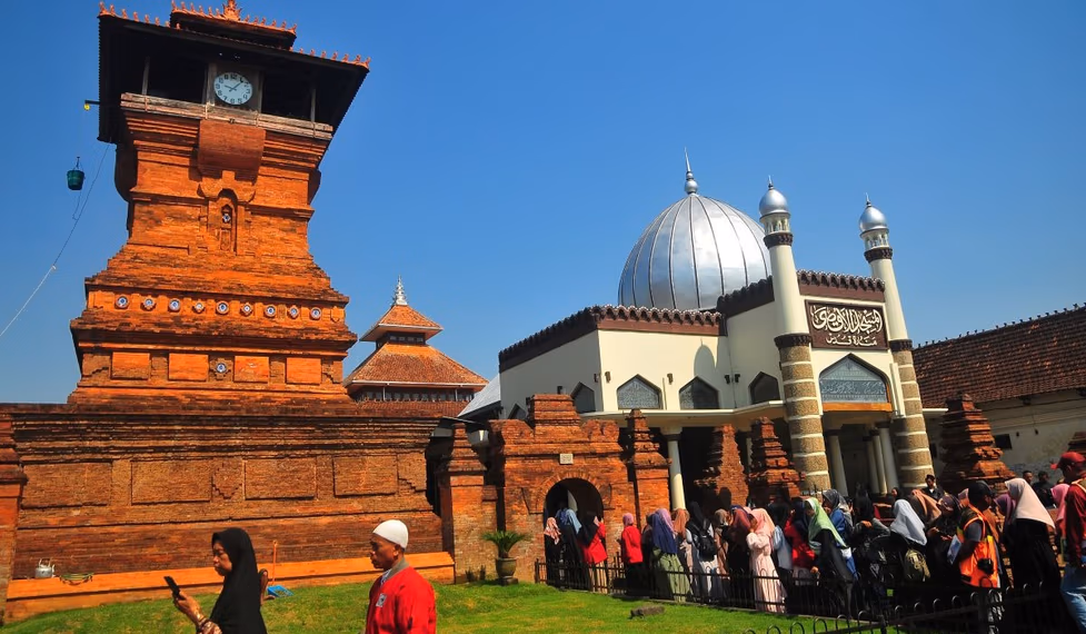 Ziarah Religi Nusantara