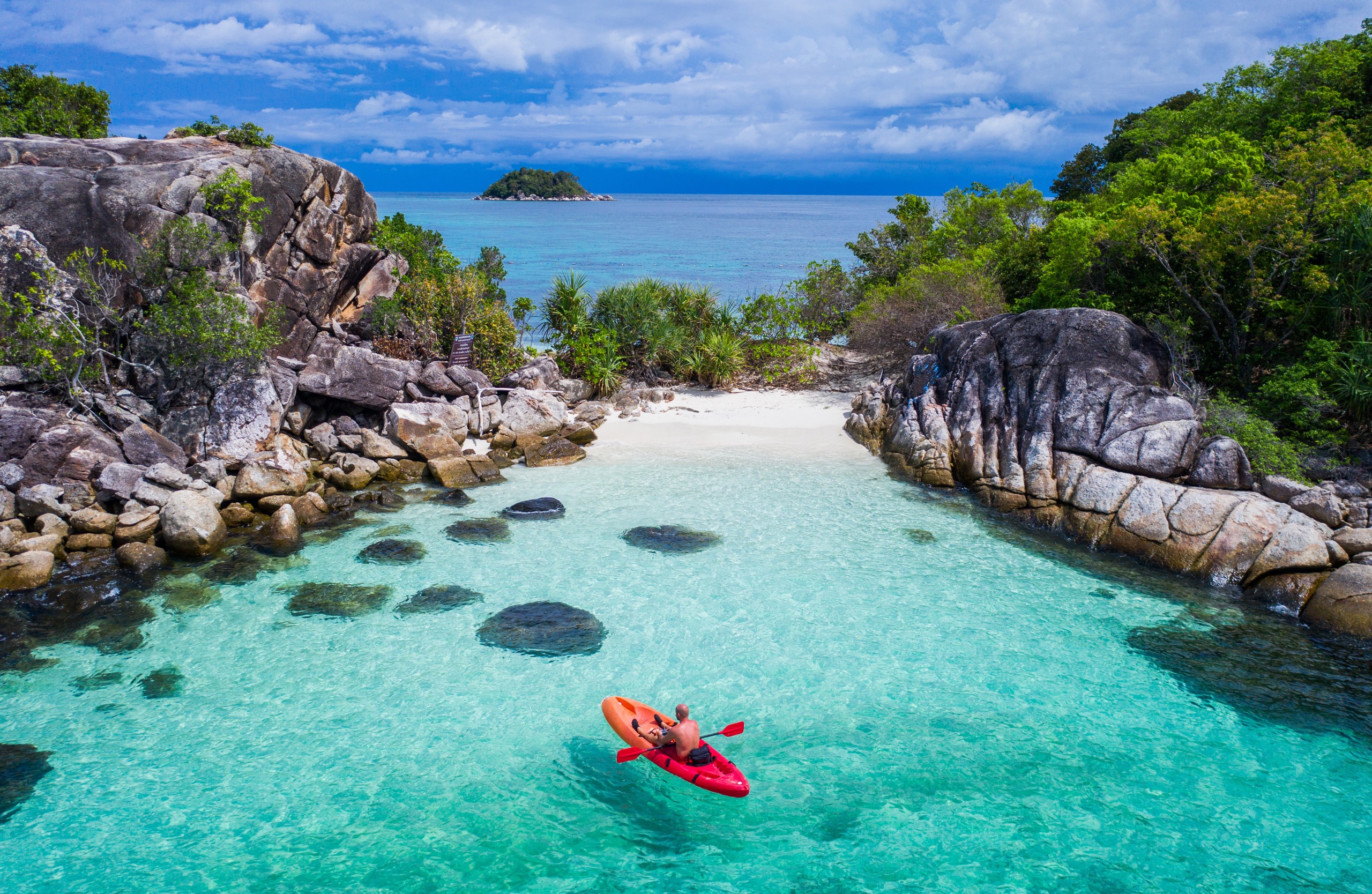 Koh Lipe: Surga Tropis Eksotis di Laut Andaman