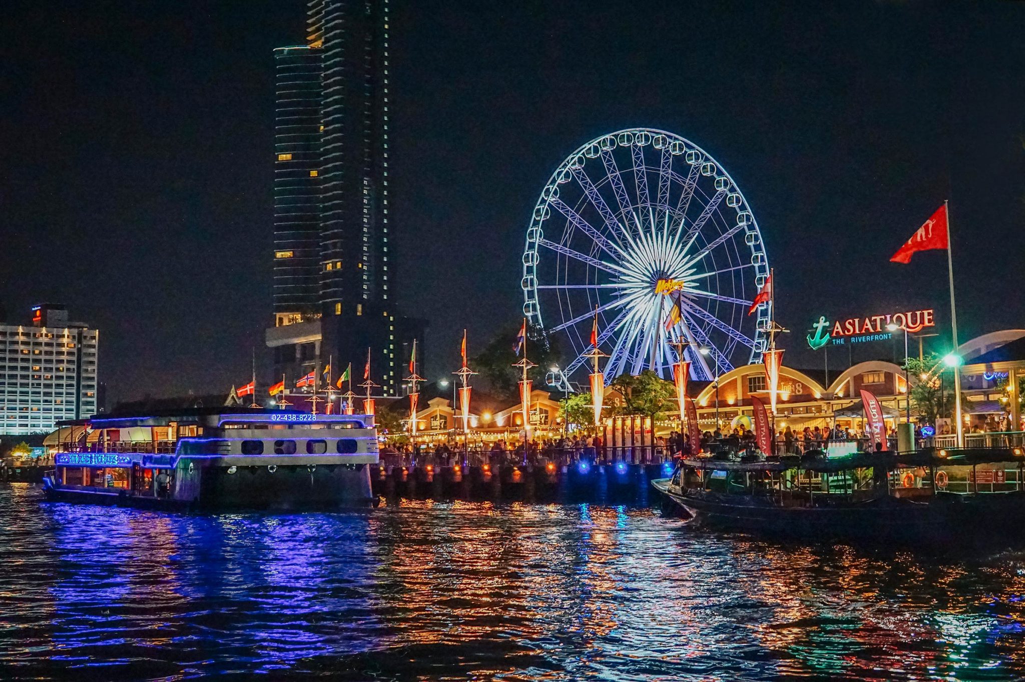 Asiatique The Riverfront: Wisata di Tepi Sungai yang Penuh Hiburan Asiatique The Riverfront: Wisata di Tepi Sungai yang Penuh Hiburan