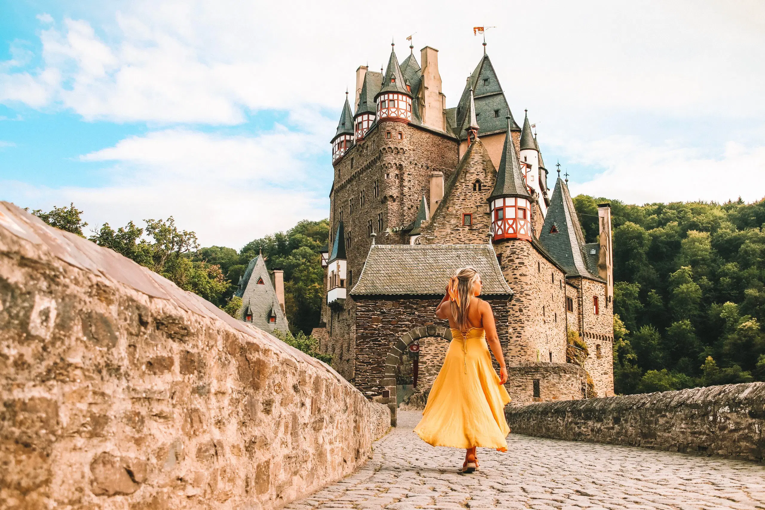 Eltz Castle: Istana Dongeng di Lembah Moselle Eltz Castle: Istana Dongeng di Lembah Moselle
