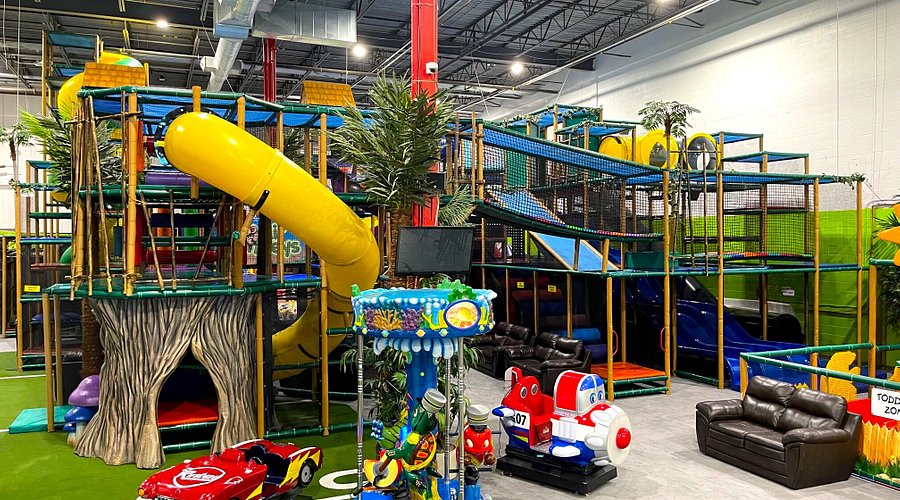 Indoor Playground: Tempat Bermain Modern Oase Keluarga Indoor Playground: Tempat Bermain Modern Oase Keluarga