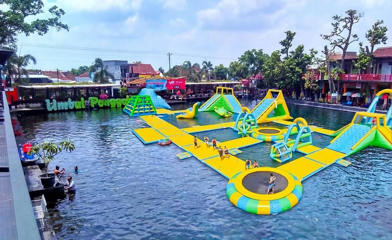 Umbul Ponggok—Pesona Wisata Air Jernih yang Menyegarkan Umbul Ponggok—Pesona Wisata Air Jernih yang Menyegarkan