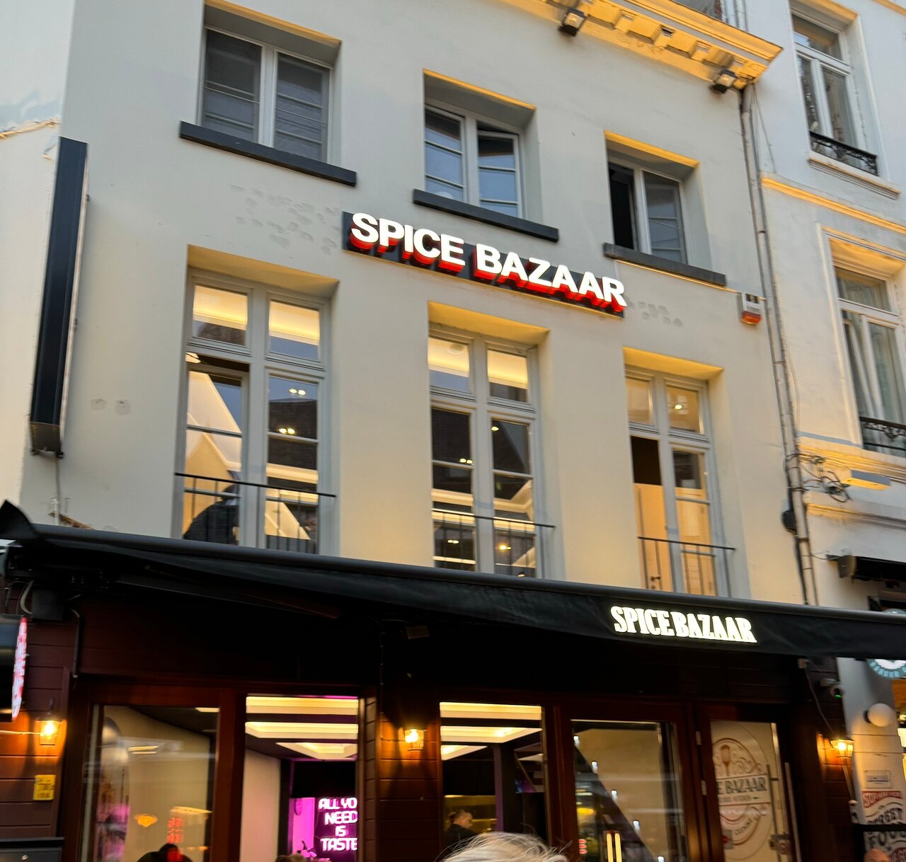 Spice Bazaar: Pasar Rempah Bersejarah di Jantung Istanbul Spice Bazaar: Pasar Rempah Bersejarah di Jantung Istanbul