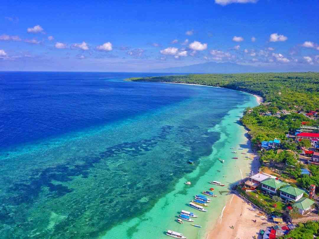 Pantai Bira: Surga Tropis di Ujung Selatan Sulawesi yang Wajib Dikunjungi Pantai Bira: Surga Tropis di Ujung Selatan Sulawesi yang Wajib Dikunjungi