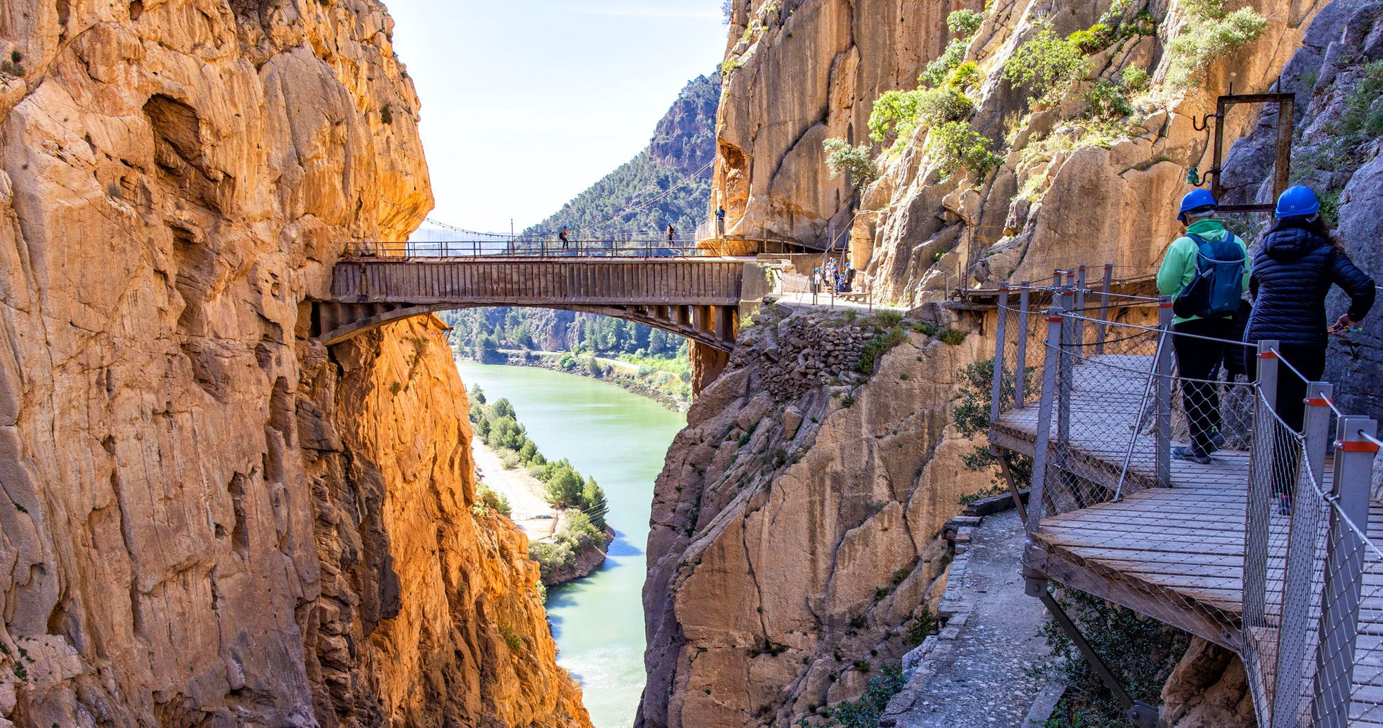 Caminito Del Rey: Jalur Hiking Tebing Paling Populer di Spanyol