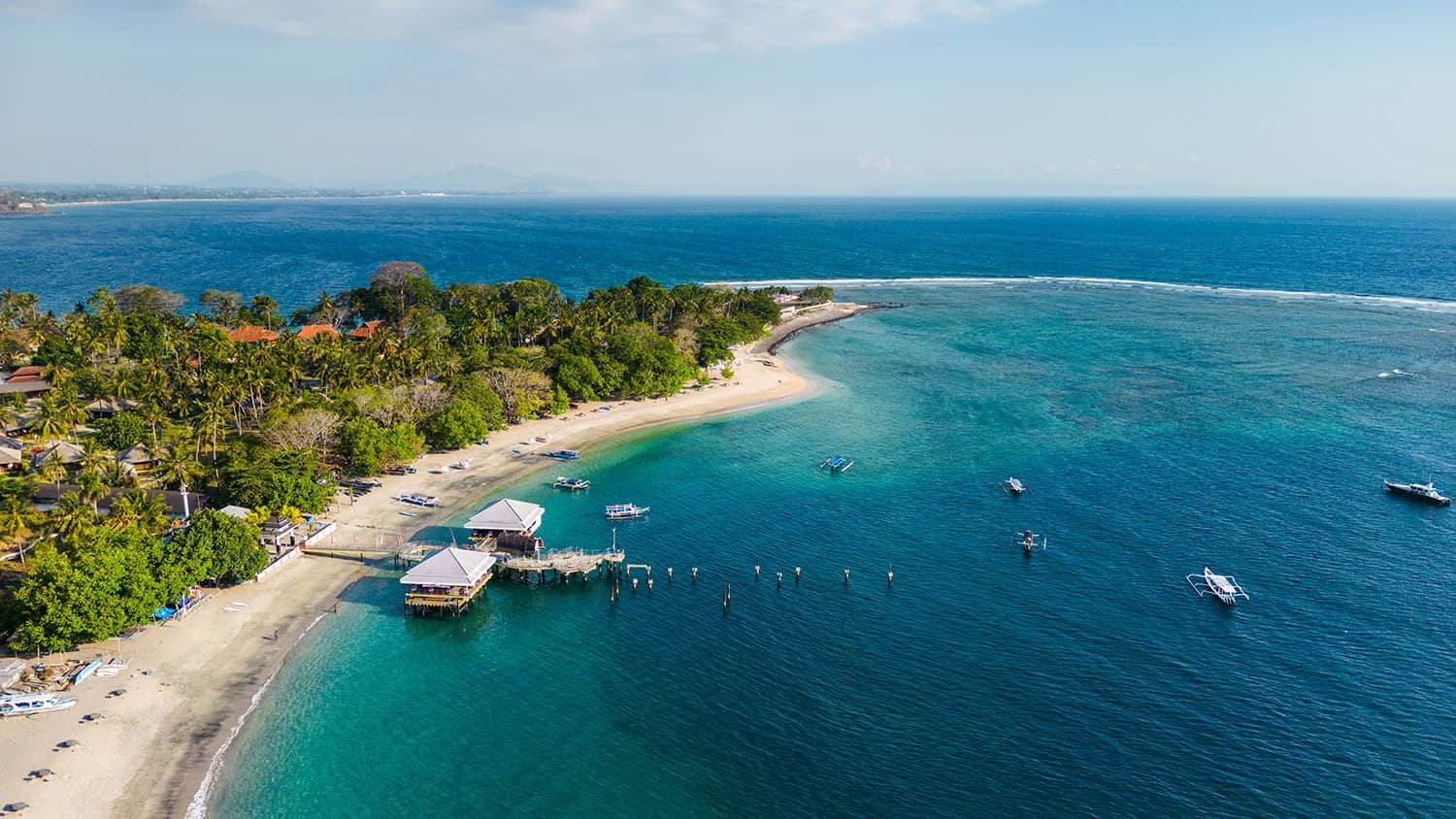 Pantai Senggigi—Pesona Ikonik di Barat Pulau Lombok