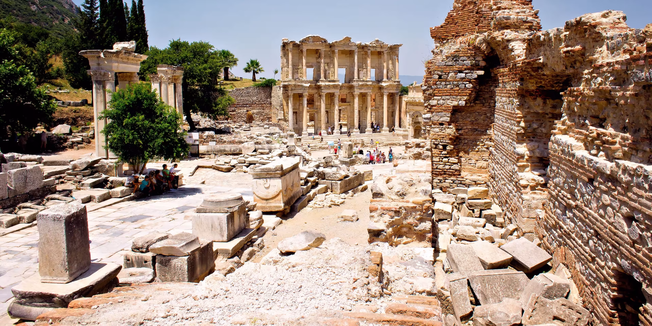 Ephesus Ruins: Panduan Lengkap Wisata Kota Kuno Turki