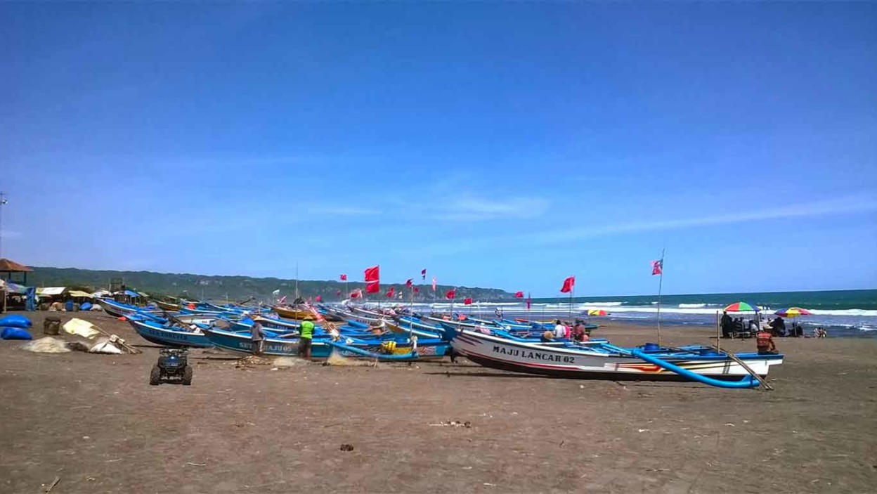 Pantai Depok: Pesona Pantai, Kuliner Laut, dan Cerita Perjalanan yang Selalu Dirindukan