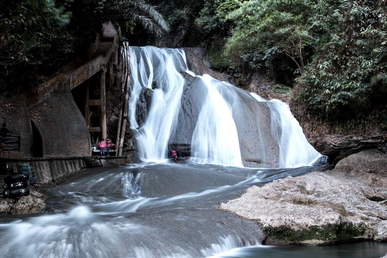Air Terjun Bantimurung: Pesona Alam Sulawesi Selatan yang Memikat