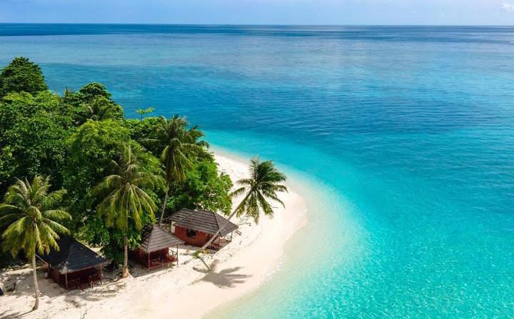 Pulau Sangalaki – Surga Penyu dan Cahaya Laut Kalimantan