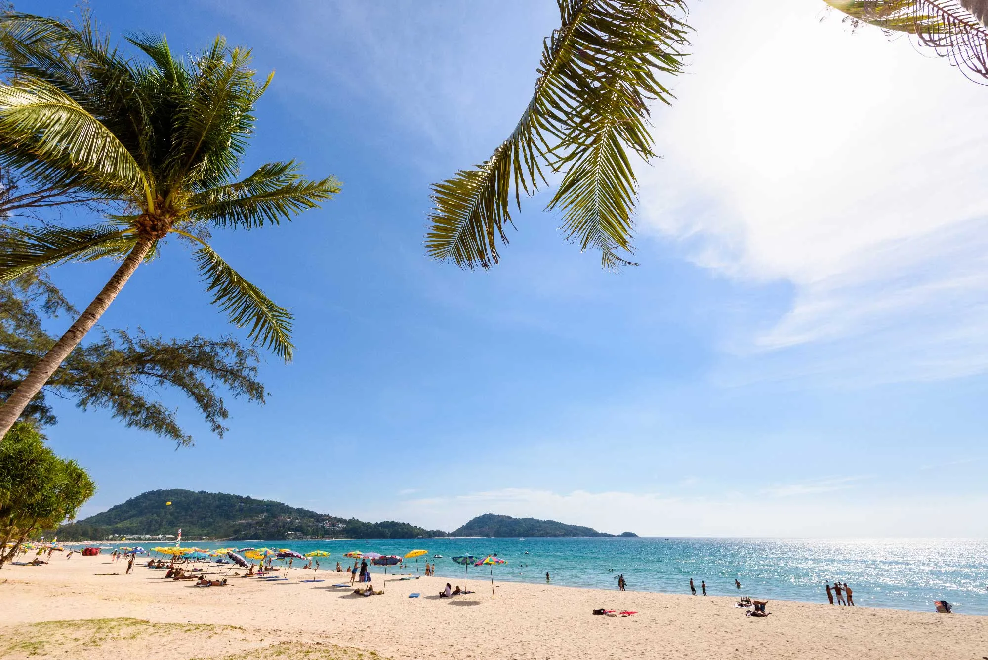 Patong Beach: Pesona Pesisir Ikonik Phuket yang Tak Pernah Tidur