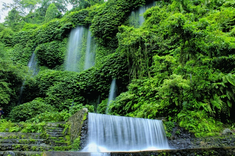 Air Terjun Alami
