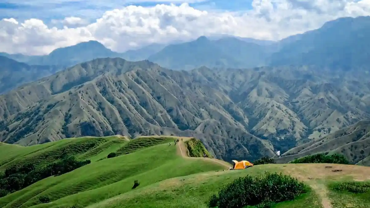 Bonggakaradeng: Surga Tersembunyi di Tanah Toraja yang Menyatu dengan Alam
