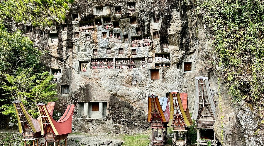 Gua Lemo: Keheningan Tebing Toraja yang Sarat Kearifan Lokal