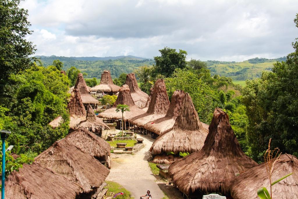 Desa Prailiu Wisata Budaya Sumba yang Autentik