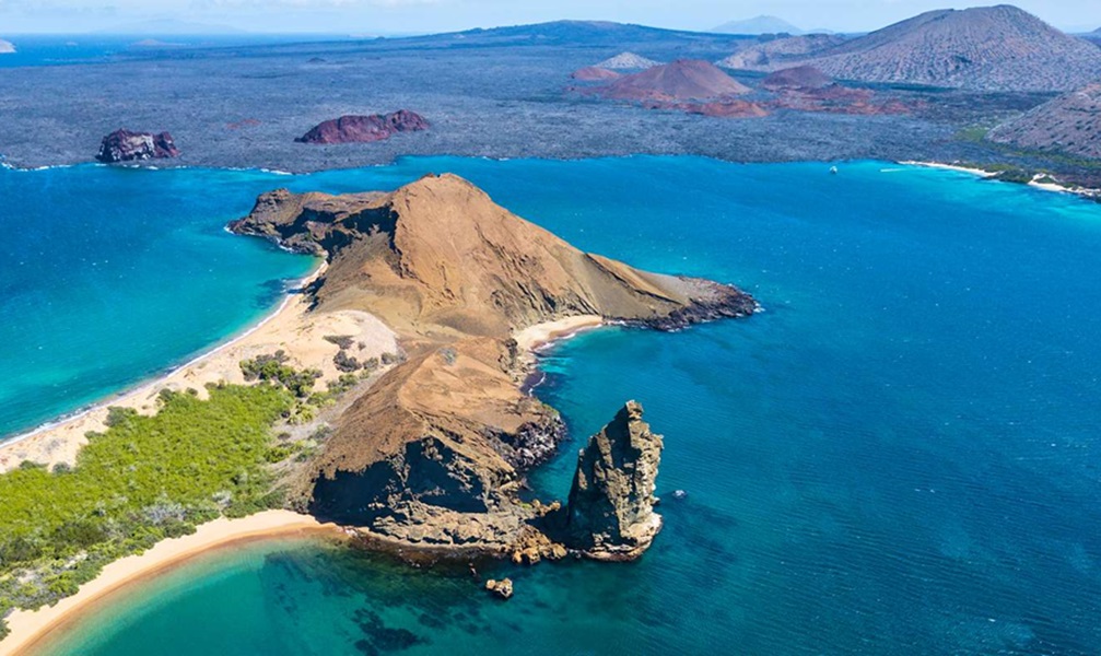 Pulau Eksotis Tropis