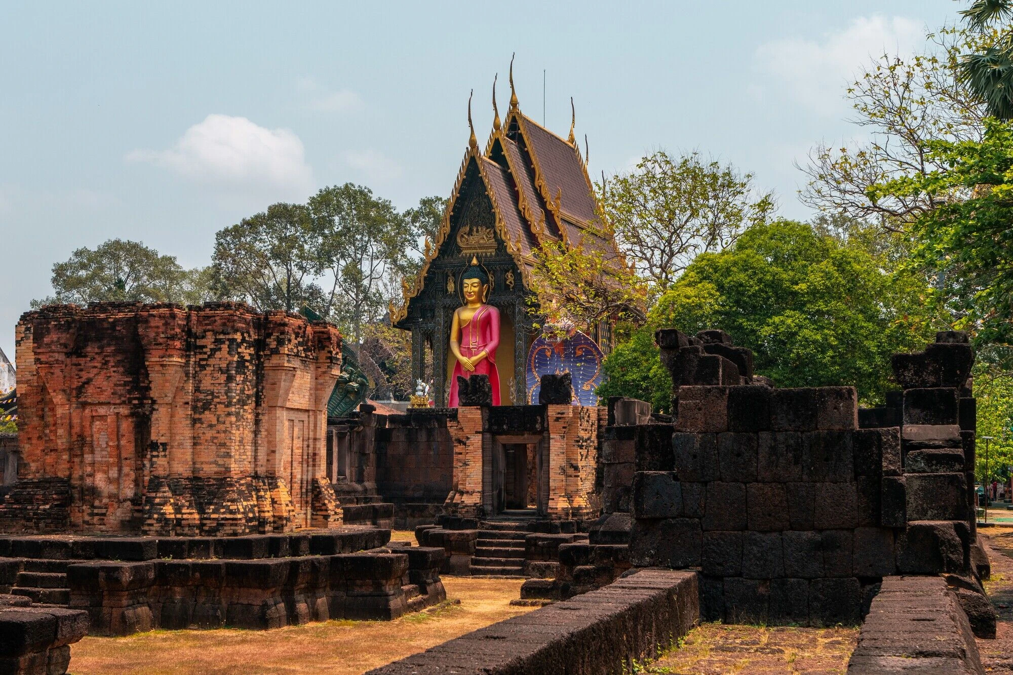Wat Si Saket: Jejak Ribuan Buddha di Jantung Kota Vientiane