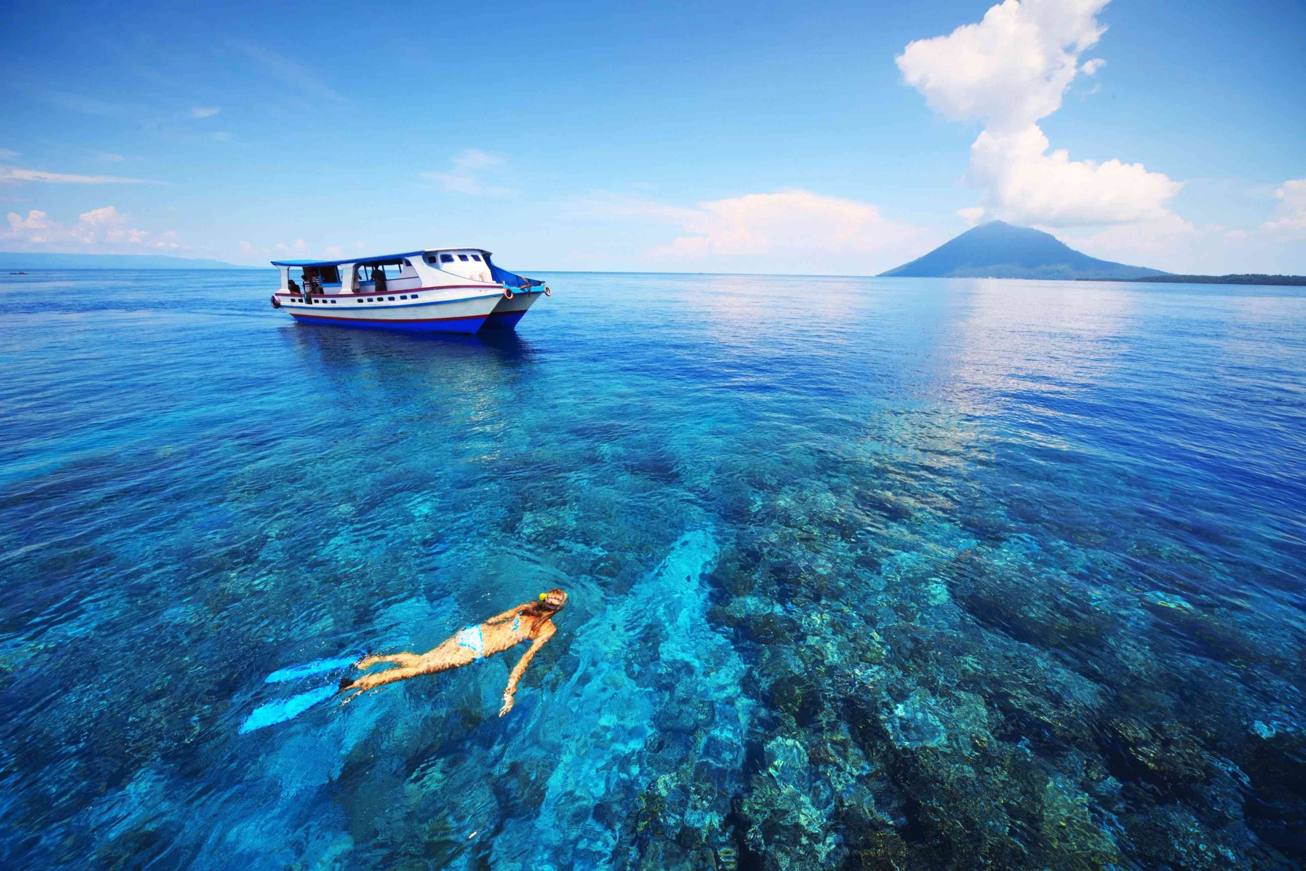Taman Nasional Bunaken: Panduan Wisata Surga Bawah Laut Sulawesi Utara Taman Nasional Bunaken: Panduan Wisata Surga Bawah Laut Sulawesi Utara