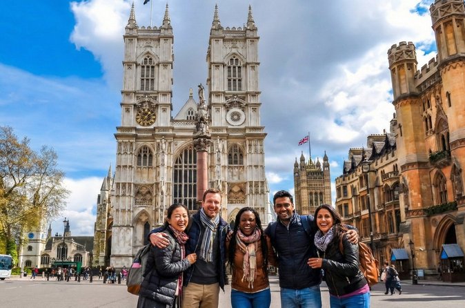 City Tour, Cara Terbaik Menjelajahi Pesona Sebuah Kota City Tour, Cara Terbaik Menjelajahi Pesona Sebuah Kota