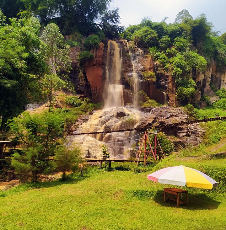 Curug Batu Templek