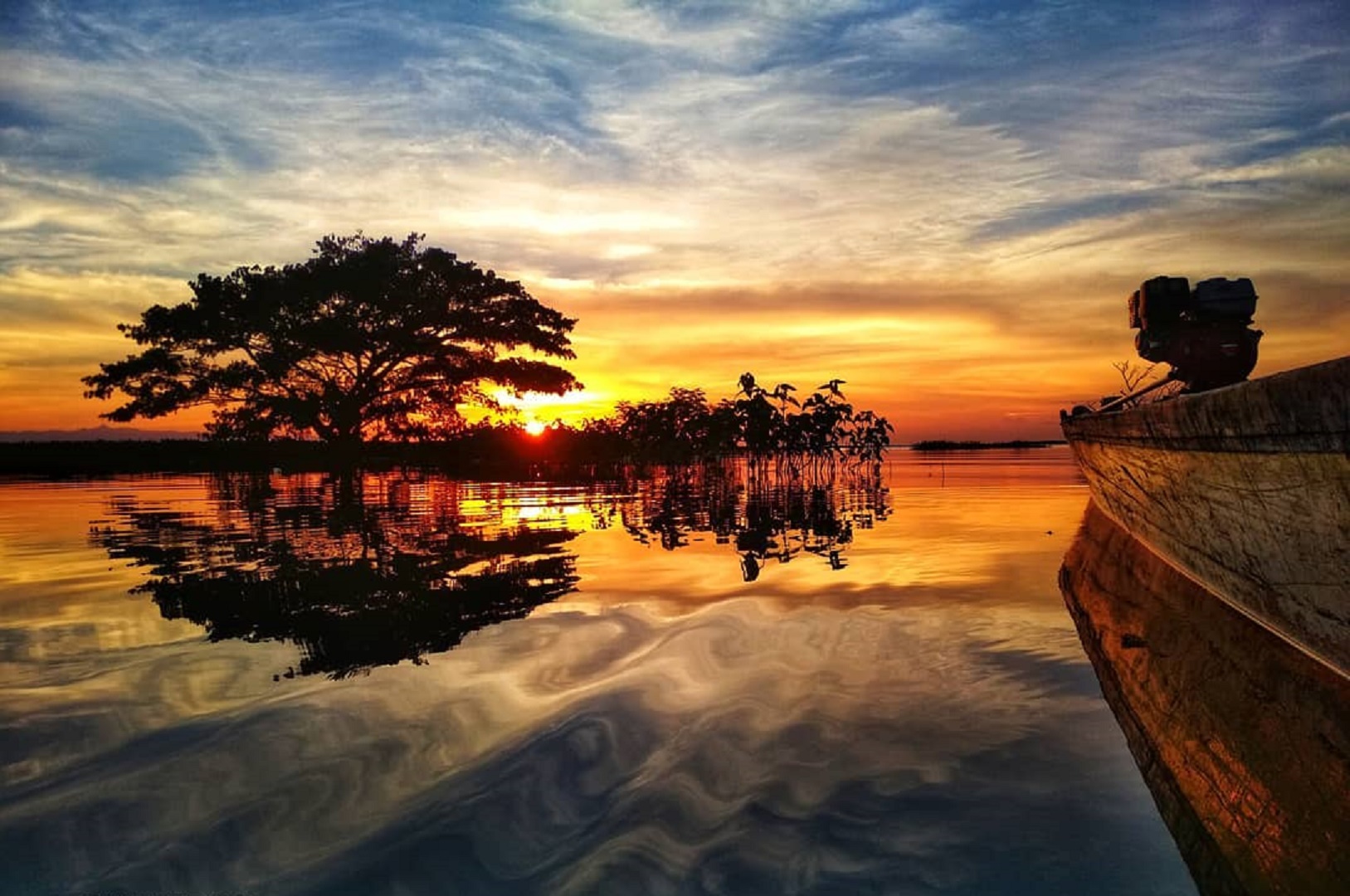 Danau Tempe, Pesona Wisata Air Kebanggaan Sulawesi Danau Tempe, Pesona Wisata Air Kebanggaan Sulawesi