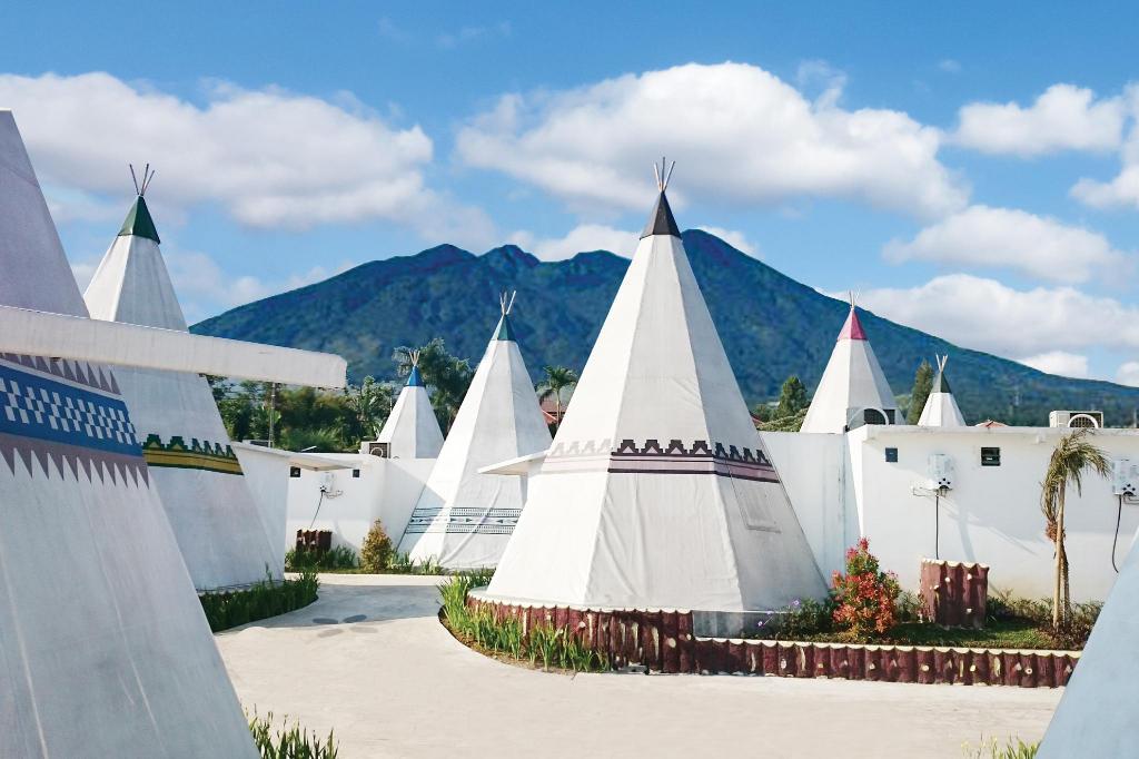 The Highland Park, Sensasi Glamping Bernuansa Alam yang Nyaman di Bogor The Highland Park, Sensasi Glamping Bernuansa Alam yang Nyaman di Bogor