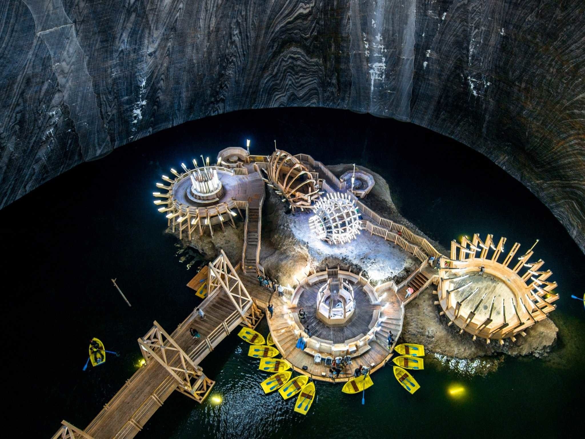 Salina Turda: Tambang Garam Bersejarah yang Berubah Menjadi Destinasi Wisata Bawah Tanah di Rumania