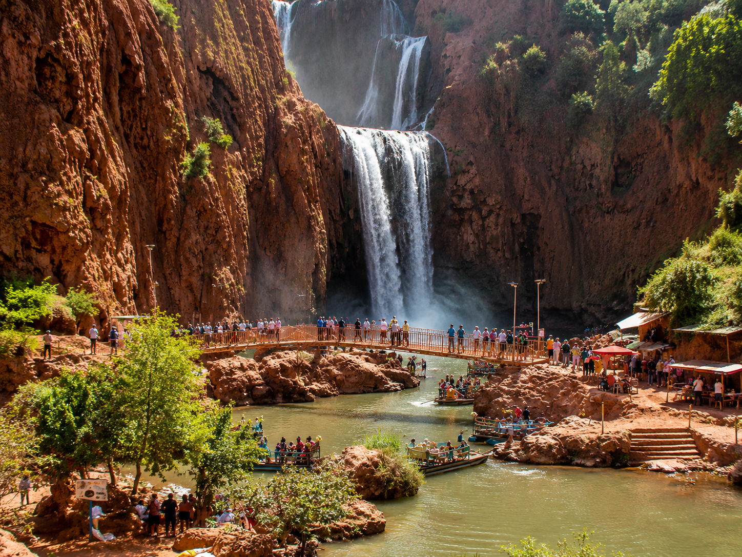 Ouzoud Waterfalls: Menuruni Lembah untuk Menemukan Air Terjun Spektakuler Maroko