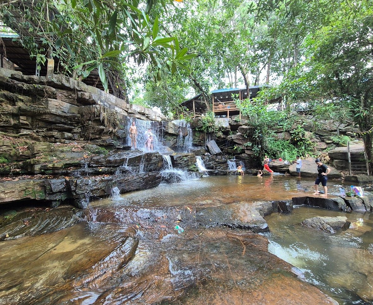 Kbal Chhay Waterfall